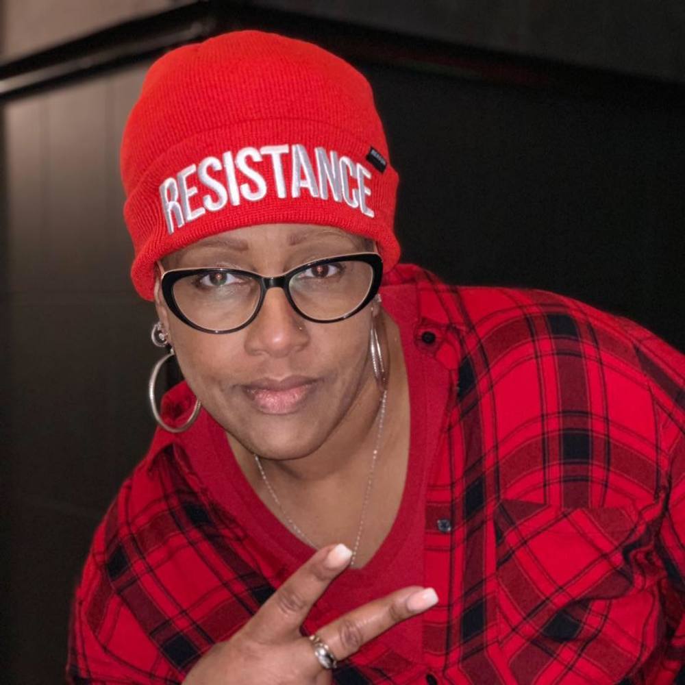 Meet your Posher, Kisacha